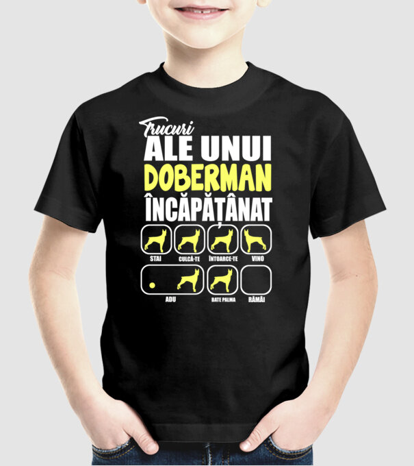 trucuri ale unui doberman încăpățânat stai, culcă-te, întoarce-te, vino, adu, bate palma, rămâi model negru pe tricou