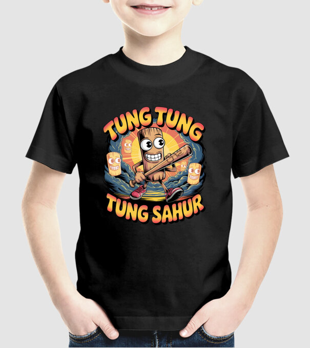 Tung Tung Tung Sahur Retro model negru pe tricou