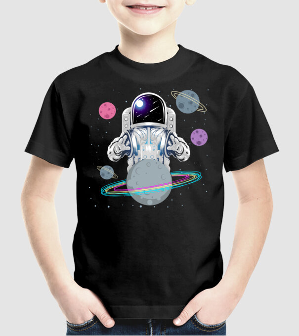 Astronaut planets model negru pe tricou