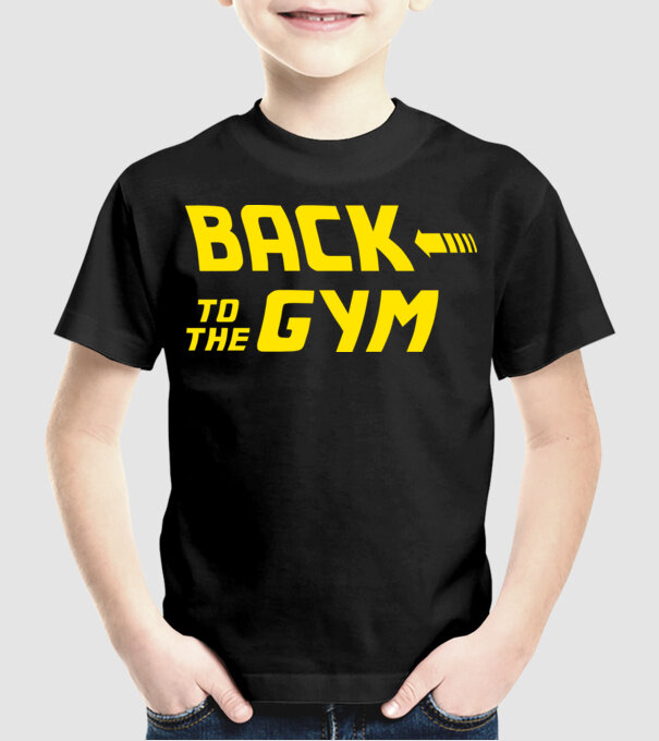 Back to the gym model negru pe tricou