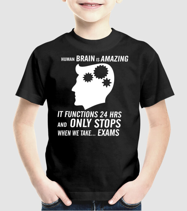Human brain is amazing model negru pe tricou