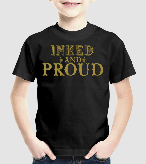 Inked and proud model negru pe tricou