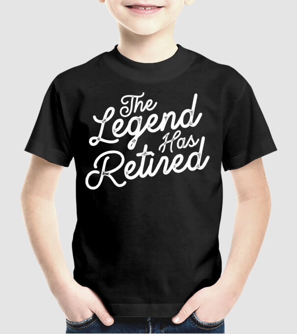 Legend has retired model negru pe tricou