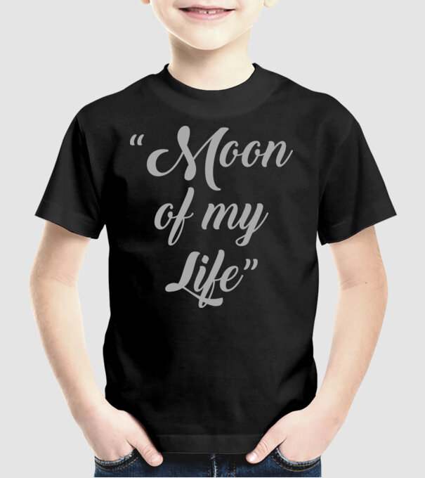 Moon of my life model negru pe tricou