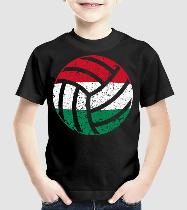  model negru pe tricou