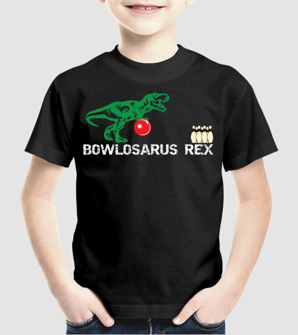 Trex model negru pe tricou
