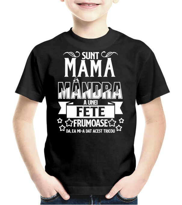  model  pe tricou