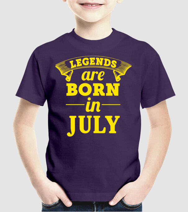 Legends are born in July model mov pe tricou