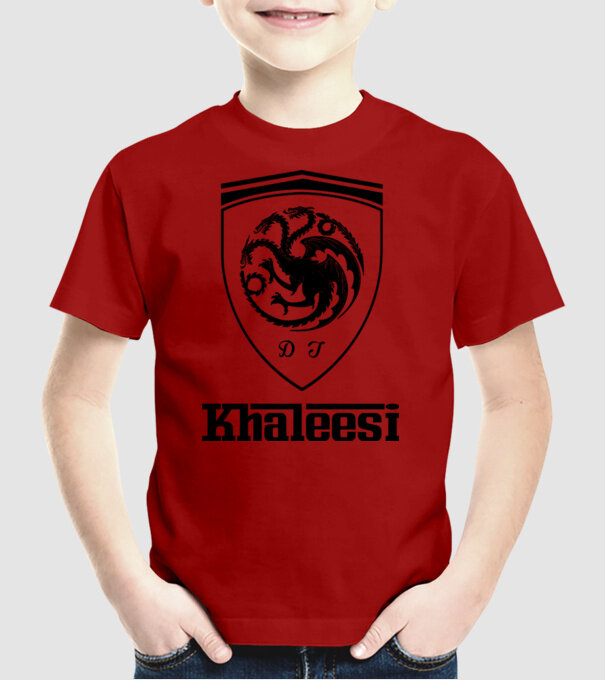 The Khaleesi Ferrari model roșu pe tricou