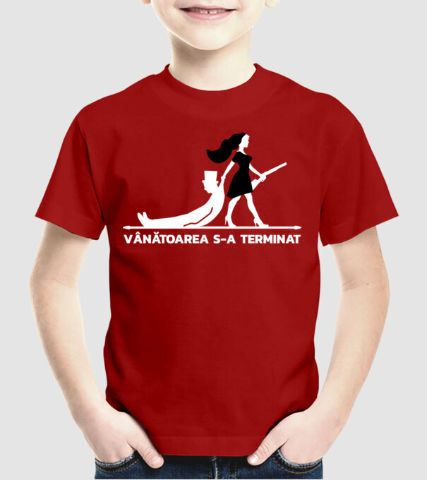 Vânătoarea s-a terminat model roșu pe tricou