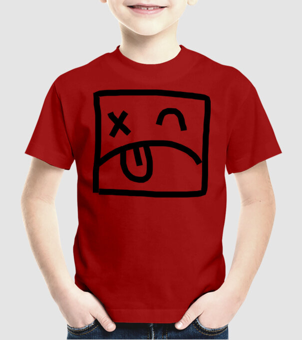 model roșu pe tricou