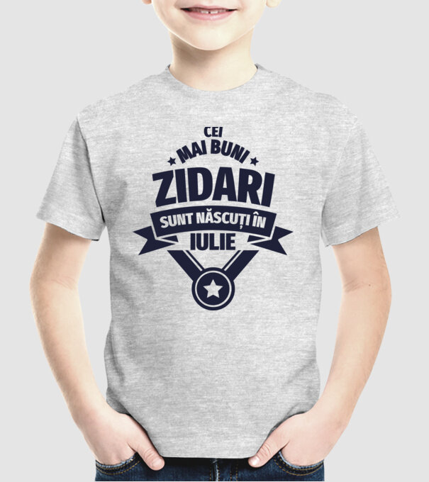 Cei mai buni zidari sunt născuți în Iulie model gri pe tricou