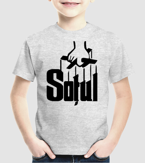 Soțul model gri pe tricou