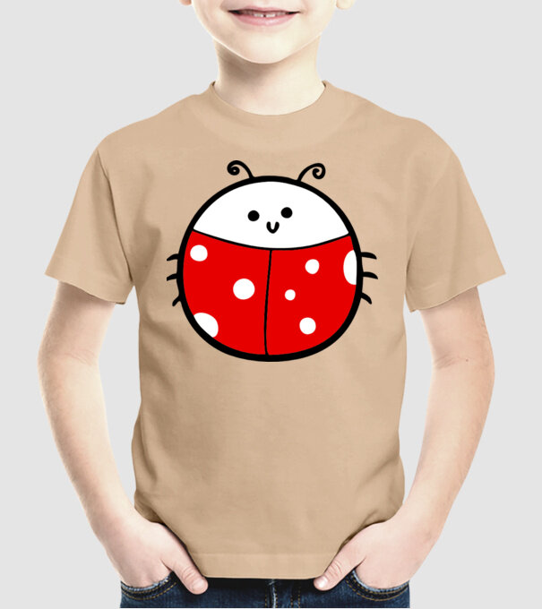 Buburuză model nisipiu pe tricou
