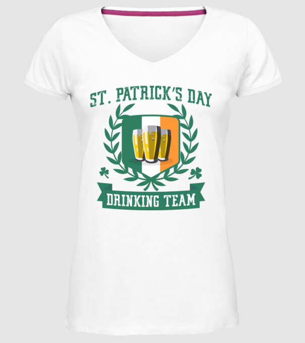 St Patrick Drinking team model alb pe tricou