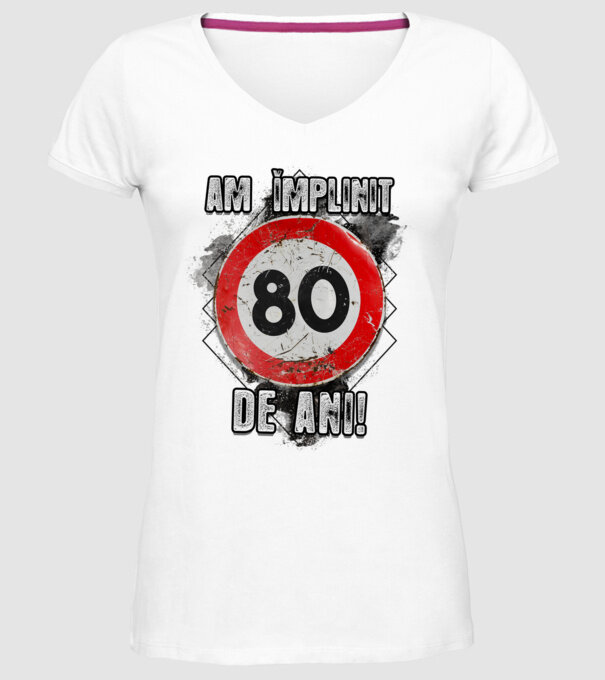 Am împlinit 80 de ani! model alb pe tricou