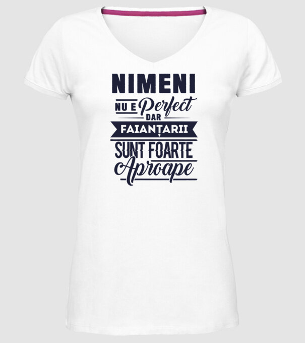 Nimeni nu e perfect, dar faianțarii sunt foarte aproape model alb pe tricou