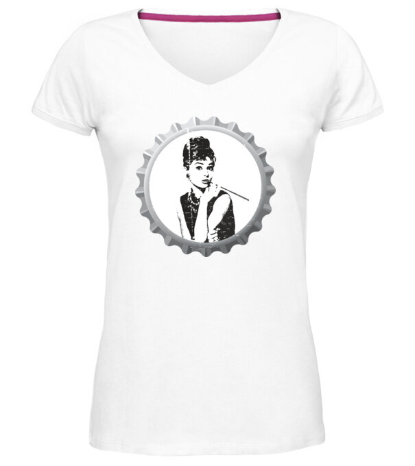  model  pe tricou