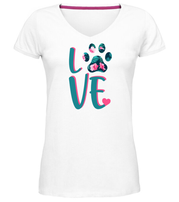  model  pe tricou