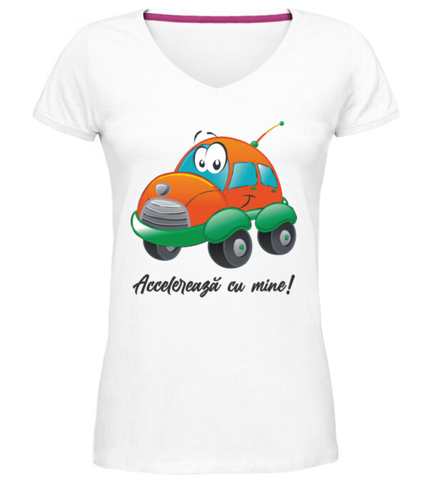  model  pe tricou