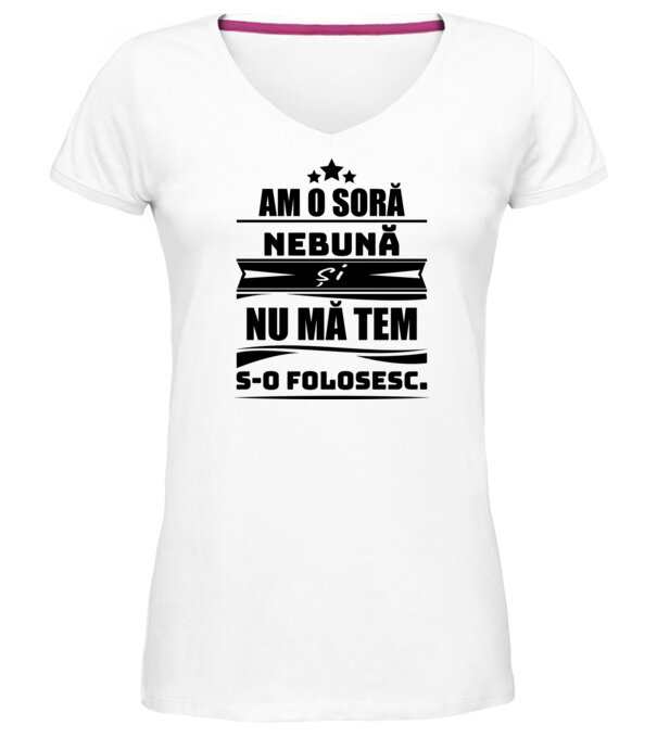  model  pe tricou