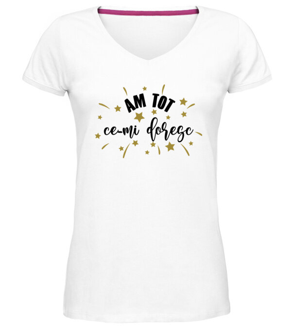 model  pe tricou