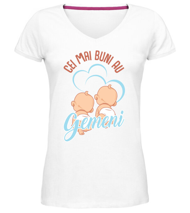  model  pe tricou