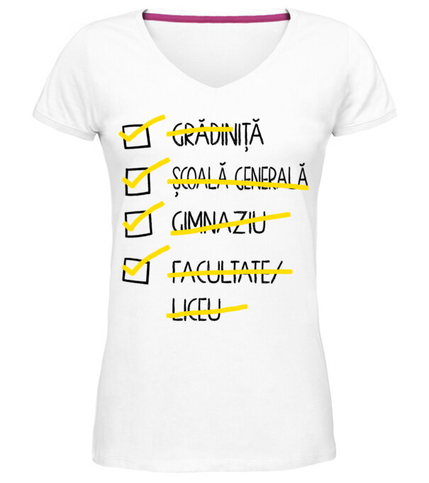  model  pe tricou