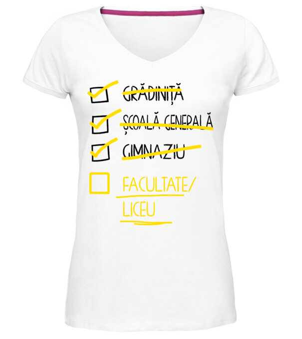  model  pe tricou