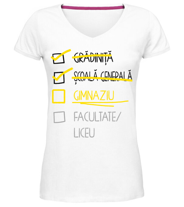  model  pe tricou