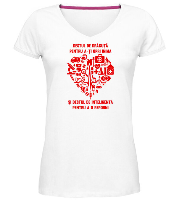  model  pe tricou