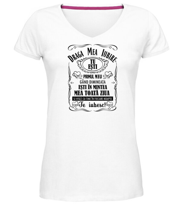  model  pe tricou