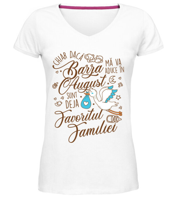  model  pe tricou