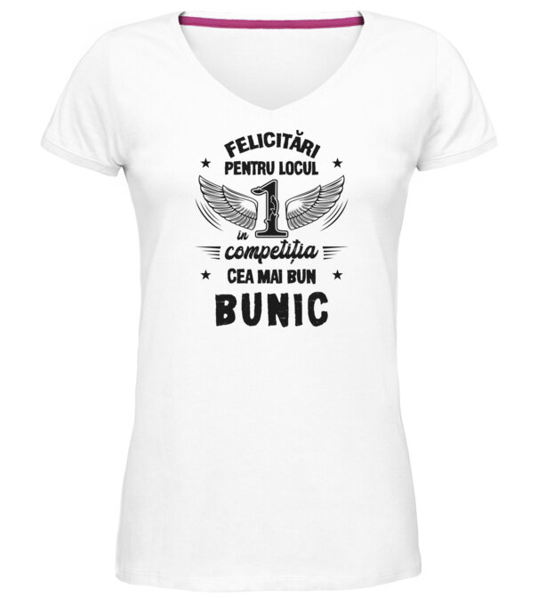  model  pe tricou