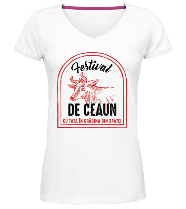  model  pe tricou
