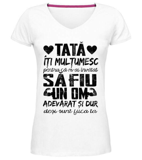  model  pe tricou