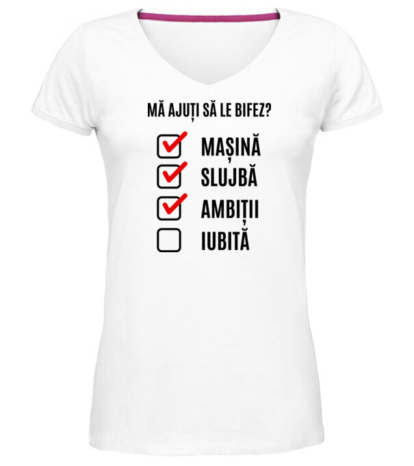  model  pe tricou