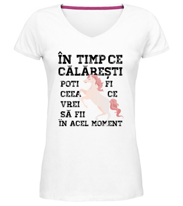  model  pe tricou