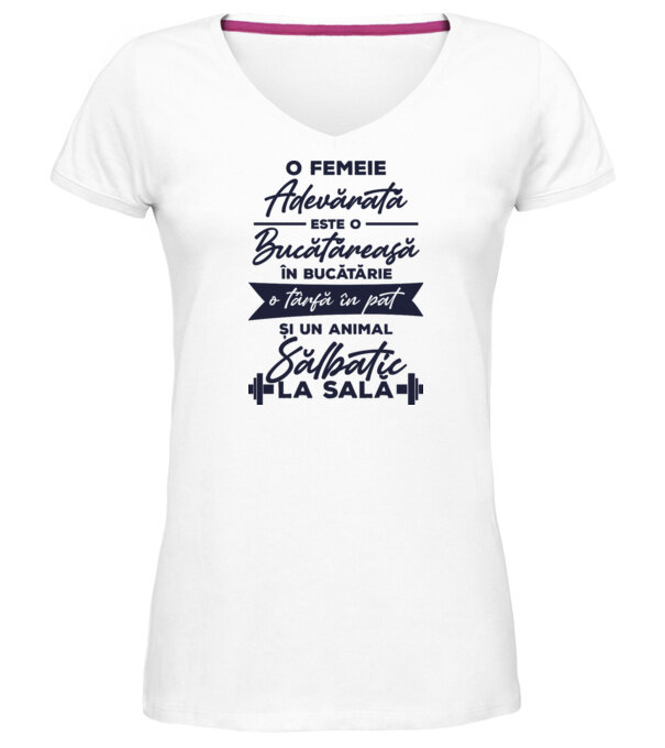  model  pe tricou