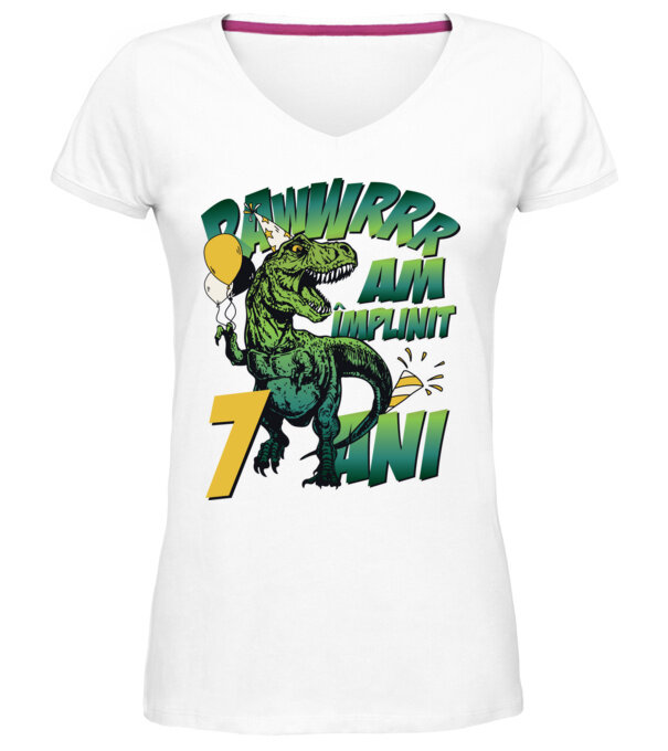  model  pe tricou