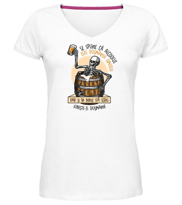  model  pe tricou