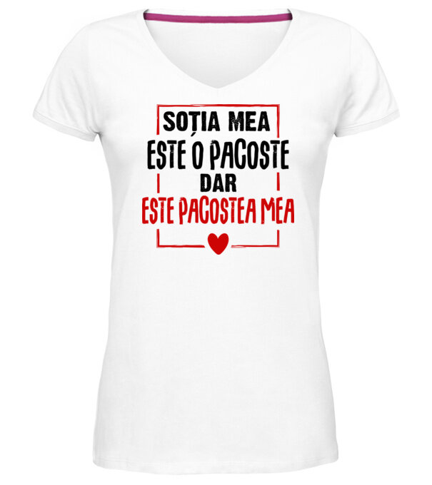  model  pe tricou