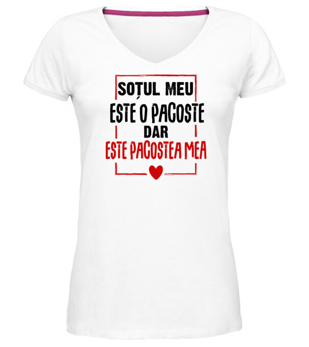 model  pe tricou