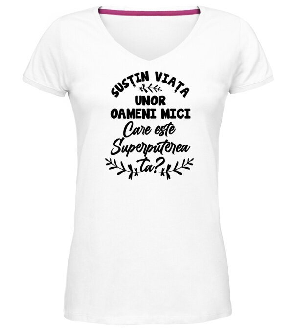  model  pe tricou