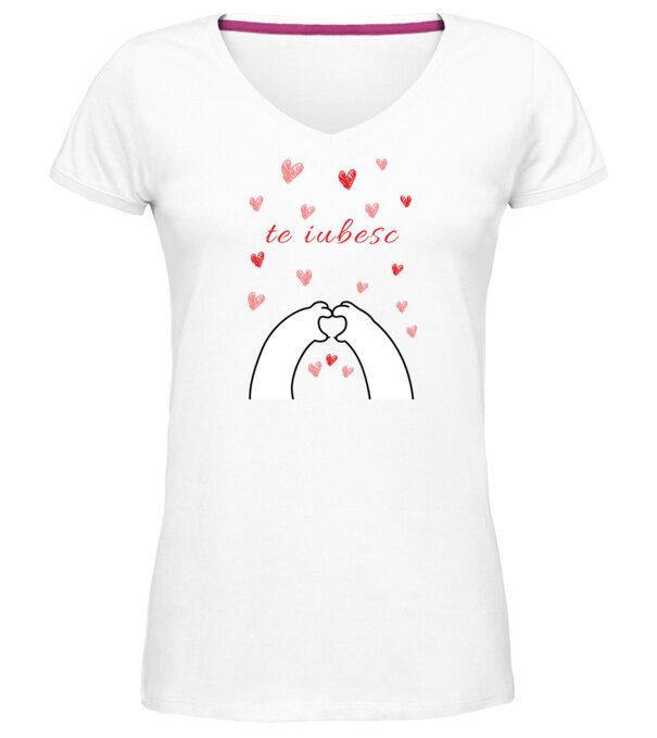  model  pe tricou