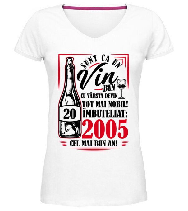  model  pe tricou