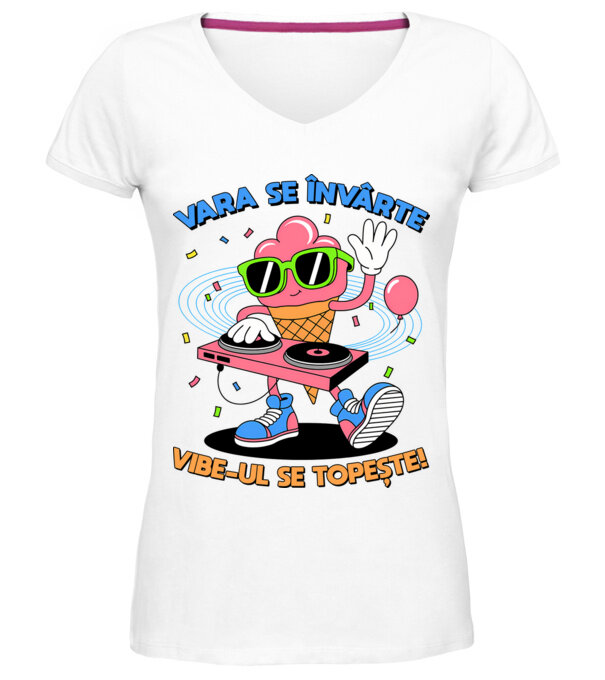  model  pe tricou