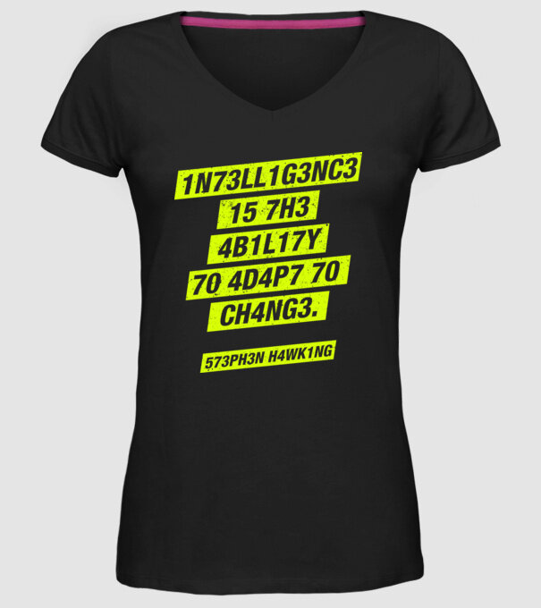 573PH3N H4WK1NG 03 model negru pe tricou