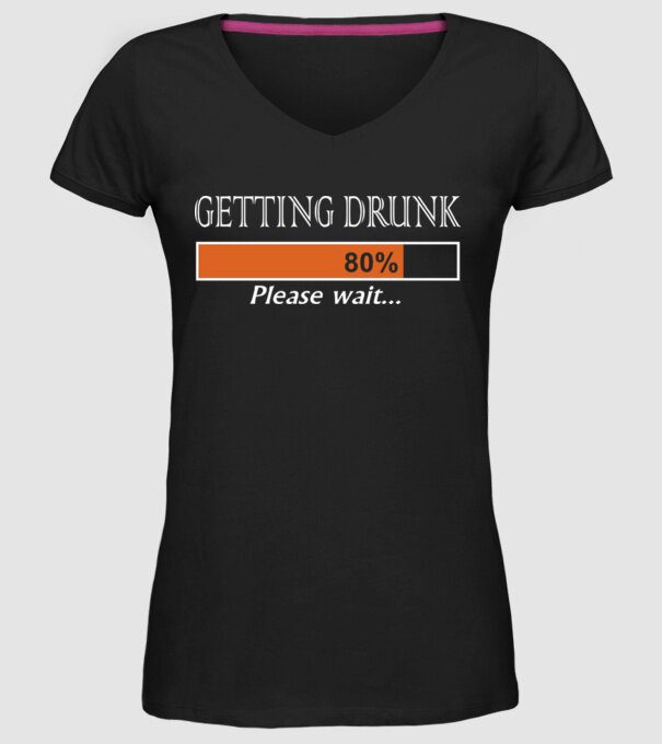Getting drunk model negru pe tricou