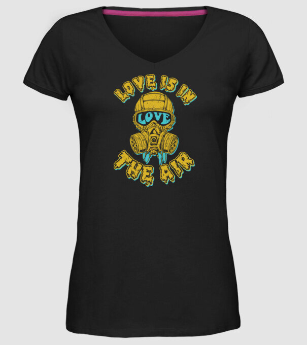 Love is in the air model negru pe tricou